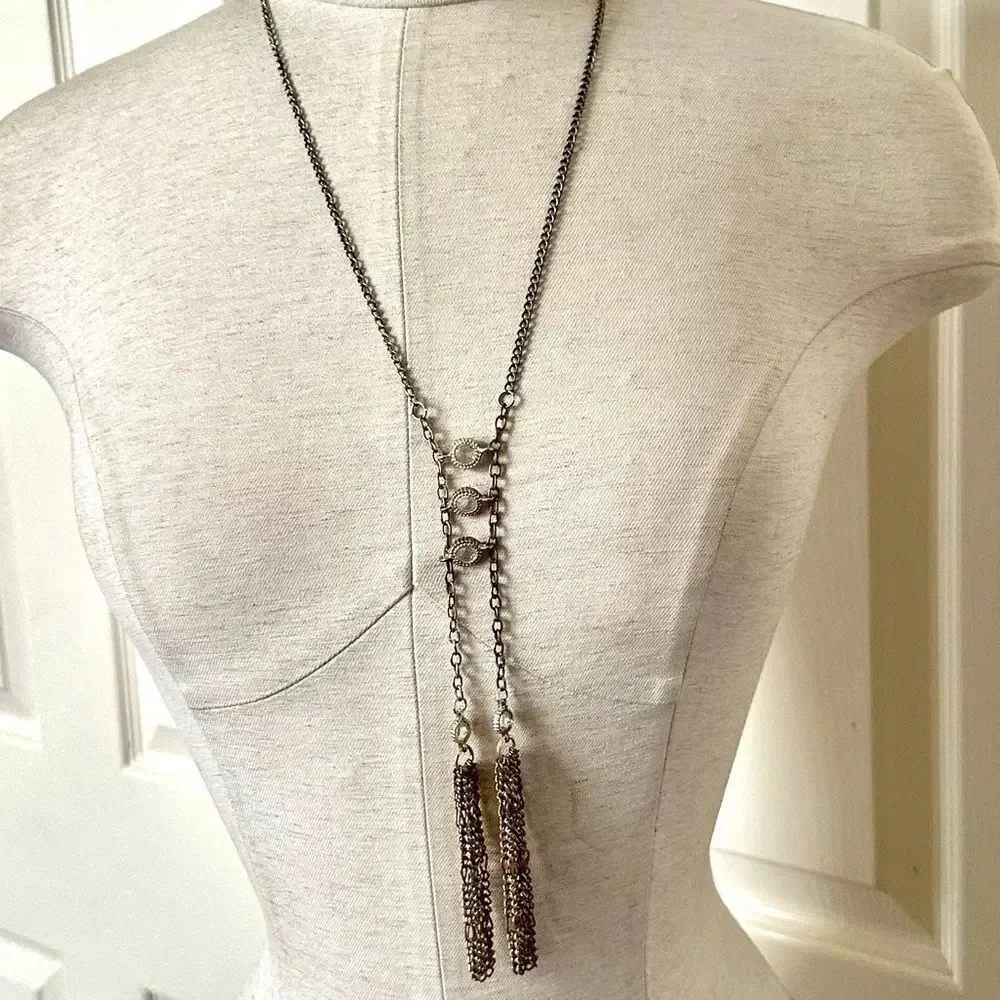 Long tassel necklace